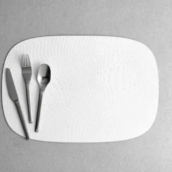Aida Karim Rashid recycled læder dækkeserviet mozzarella
