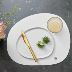 Aida RAW Arctic White Organic frokosttallerken 24 cm
