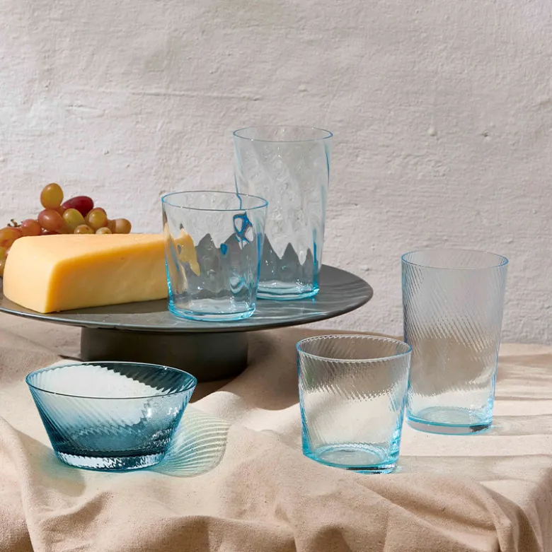 Aida RAW UNIQUE swirl glas light blue 30 cl