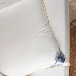 Arctic Iceland pude andedun 3-kammer 60x63 cm