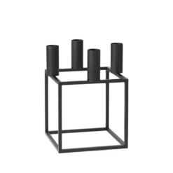 Audo Copenhagen Kubus 4 lysestage sort 14x14 cm