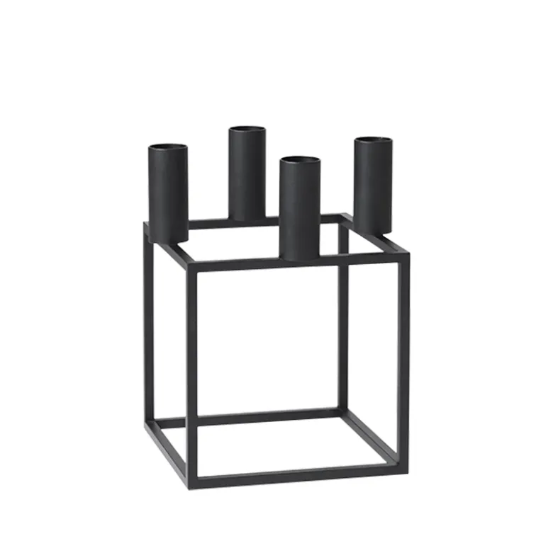 Audo Copenhagen Kubus 4 lysestage sort 14x14 cm