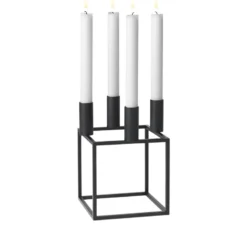 Audo Copenhagen Kubus 4 lysestage sort 14x14 cm