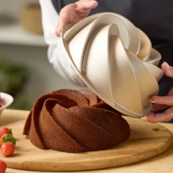 Blomsterberg bundt kageform rosa 24x9 cm