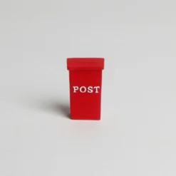 Det Gamle Apotek postkasse til nisser H 3,7 cm