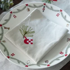 Det Gamle Apotek stofserviet med julemotiv