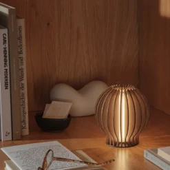 Eva Solo Radiant LED genopladelig lampe smoked oak