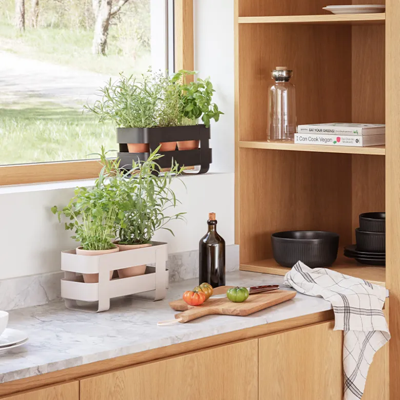 Eva Solo selvvandende herb organiser stål sand