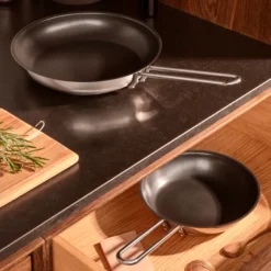 Eva Trio Stainless Steel Slip-let stegepande Ø 24 cm
