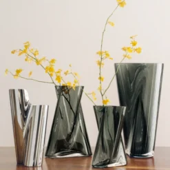 Georg Jensen Lituus vase røget glas H 18 cm