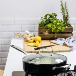 GreenPan Copenhagen sauterpande med låg sort Ø 28 cm