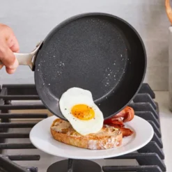 Greenpan Copenhagen stegepande med keramisk belægning Ø 28 cm