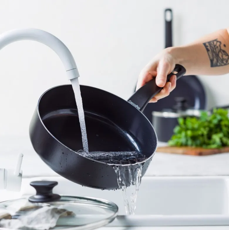 GreenPan Essence sauterpande med låg Ø 24 cm