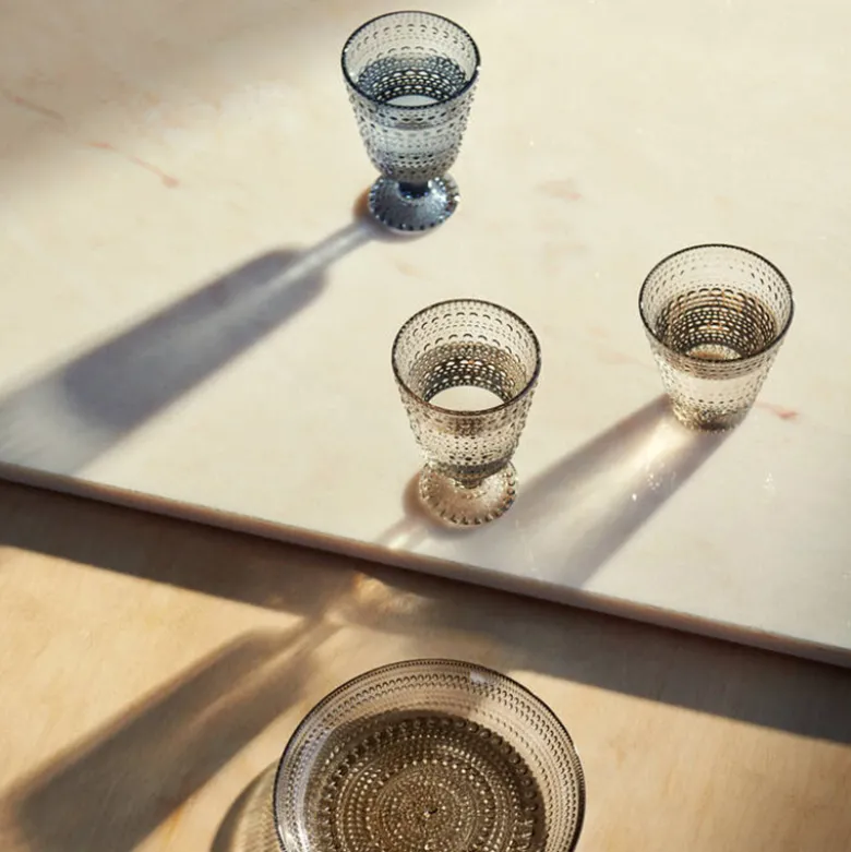 Iittala Kastehelmi glas på fod 30 cl linen