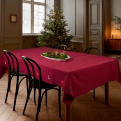 Juna Christmas Fable dug rød 150x320 cm