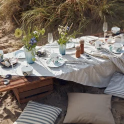 Kähler Hammershøi Summer 2026 coastal flower krus 33 cl