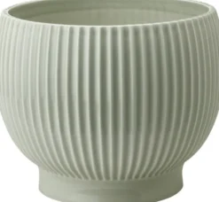 Knabstrup Keramik Ripple urtepotteskjuler mintgrøn H 14,5 cm