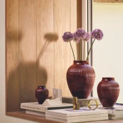 Knabstrup Keramik Ripple vase berry H 12.5 cm