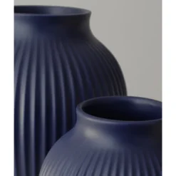 Knabstrup Keramik Ripple vase mat mørkeblå H 20 cm