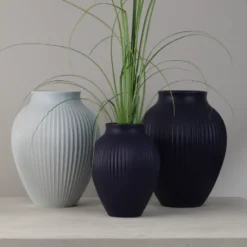 Knabstrup Keramik Ripple vase mat mørkeblå H 20 cm