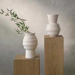Knabstrup Keramik Tortus Archie vase No1 hvid H 21 cm
