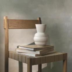 Knabstrup Keramik Tortus Archie vase No1 hvid H 21 cm