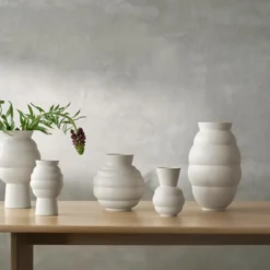 Knabstrup Keramik Tortus Archie vase No1 hvid H 21 cm