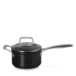 Le Creuset Essential kasserolle med keramisk belægning 16 cm 1,9 liter