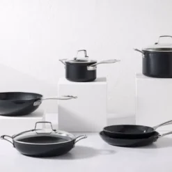 Le Creuset Essential kasserolle med keramisk belægning 16 cm 1,9 liter