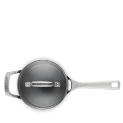 Le Creuset Essential kasserolle med keramisk belægning 16 cm 1,9 liter