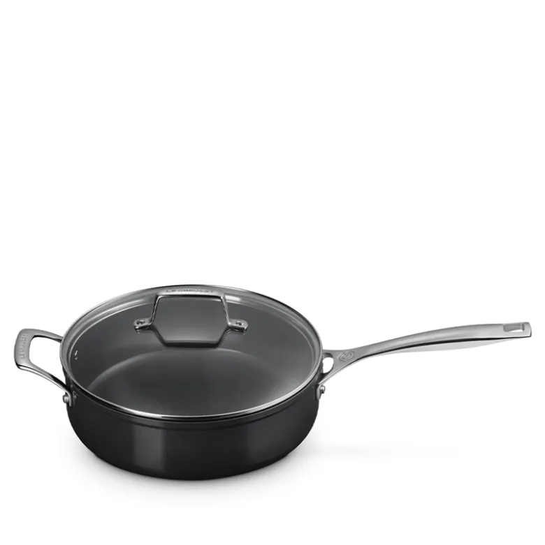 Le Creuset Essential sauterpande med keramisk belægning 26 cm 4 liter