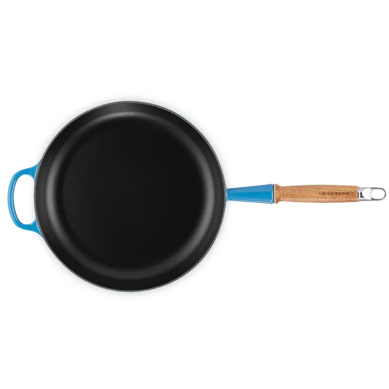 Le Creuset Signature støbejern stegepande med træhåndtag Ø 28 cm azure