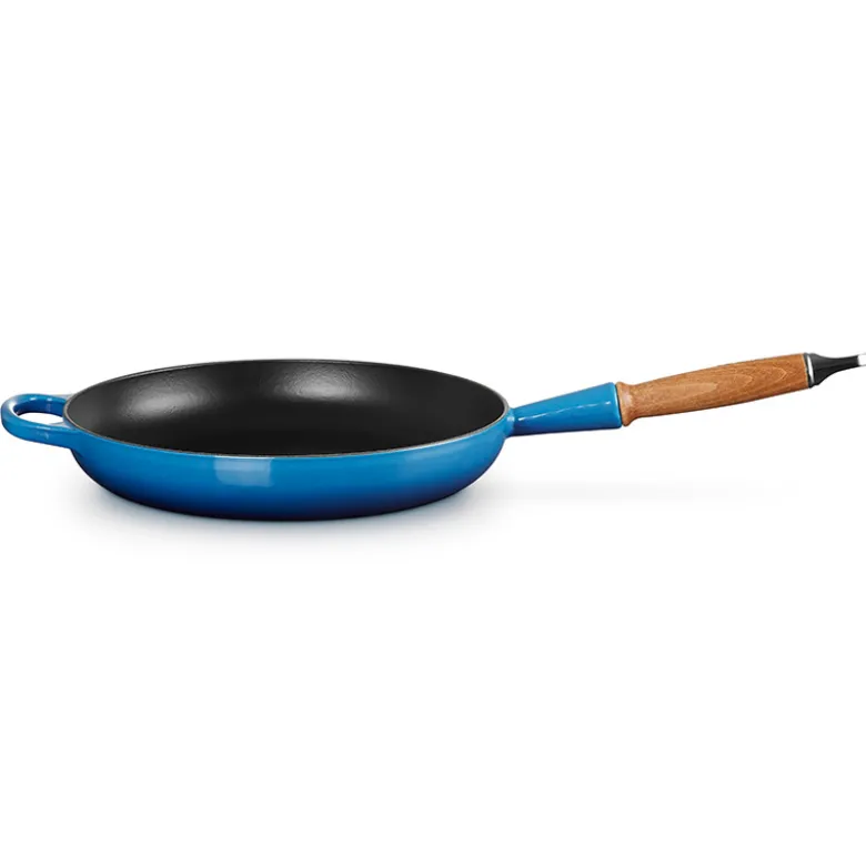 Le Creuset Signature støbejern stegepande med træhåndtag Ø 28 cm azure