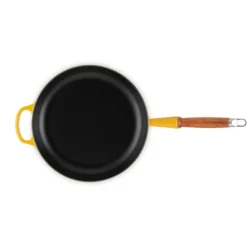 Le Creuset Signature støbejern stegepande med træhåndtag Ø 28 cm nectar