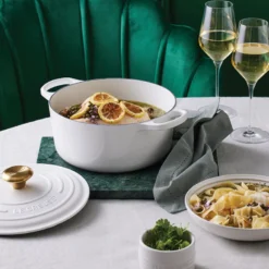 Le Creuset Signature støbejern rund gryde Ø 24 cm white