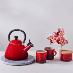 Le Creuset Signature stentøj krus 350ml Cerise