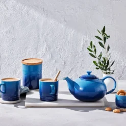 Le Creuset Signature stentøj krus 350ml Azure