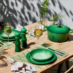 Le Creuset Signature stentøj middagstallerken 27cm Bamboo
