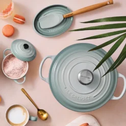 Le Creuset Signature stentøj oval grydeskeholder Sea Salt