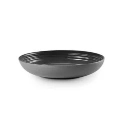 Le Creuset Signature stentøj pastatallerken 22 cm Flint