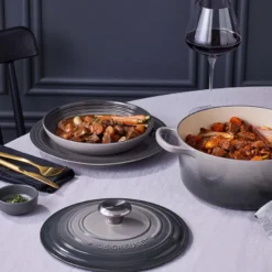 Le Creuset Signature stentøj pastatallerken 22 cm Flint