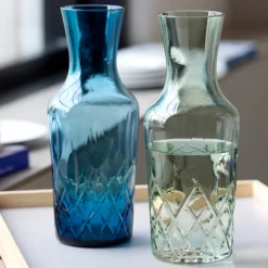 Lyngby Glas Sorrento vandkaraffel blå 1 liter