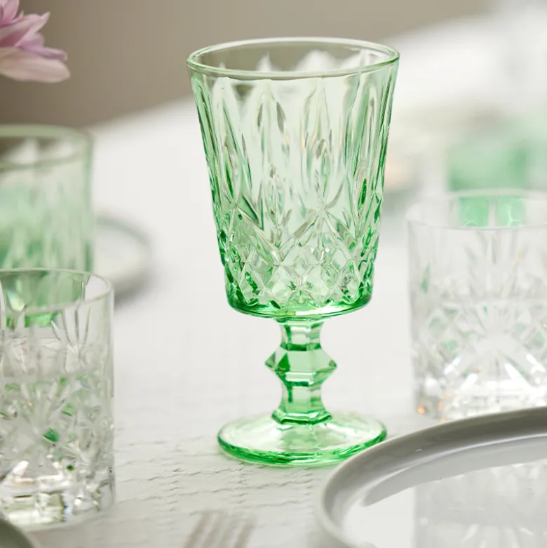 Lyngby Glas Sorrento vinglas grøn 29 cl 4 stk.