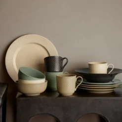 Lyngby Porcelæn Rhombe Earth krus med hank 39 cl slate