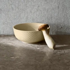 Lyngby Porcelæn Rhombe Earth skål marble Ø 15,5 cm