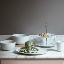 Lyngby Porcelæn Rhombe etagere hvid 27 cm