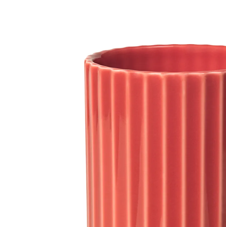 Lyngby Porcelæn vase rød H 15,5 cm