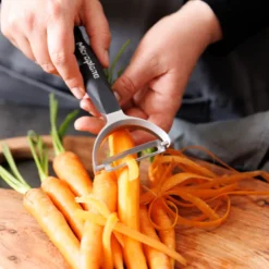 Microplane Professional Y-skræller lige sort