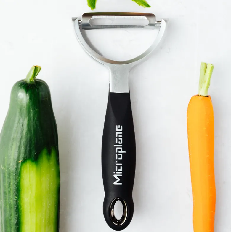 Microplane Professional Y-skræller lige sort