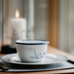 Mumi by Muurla søfolk emaljeskål hvid/blå 60 cl